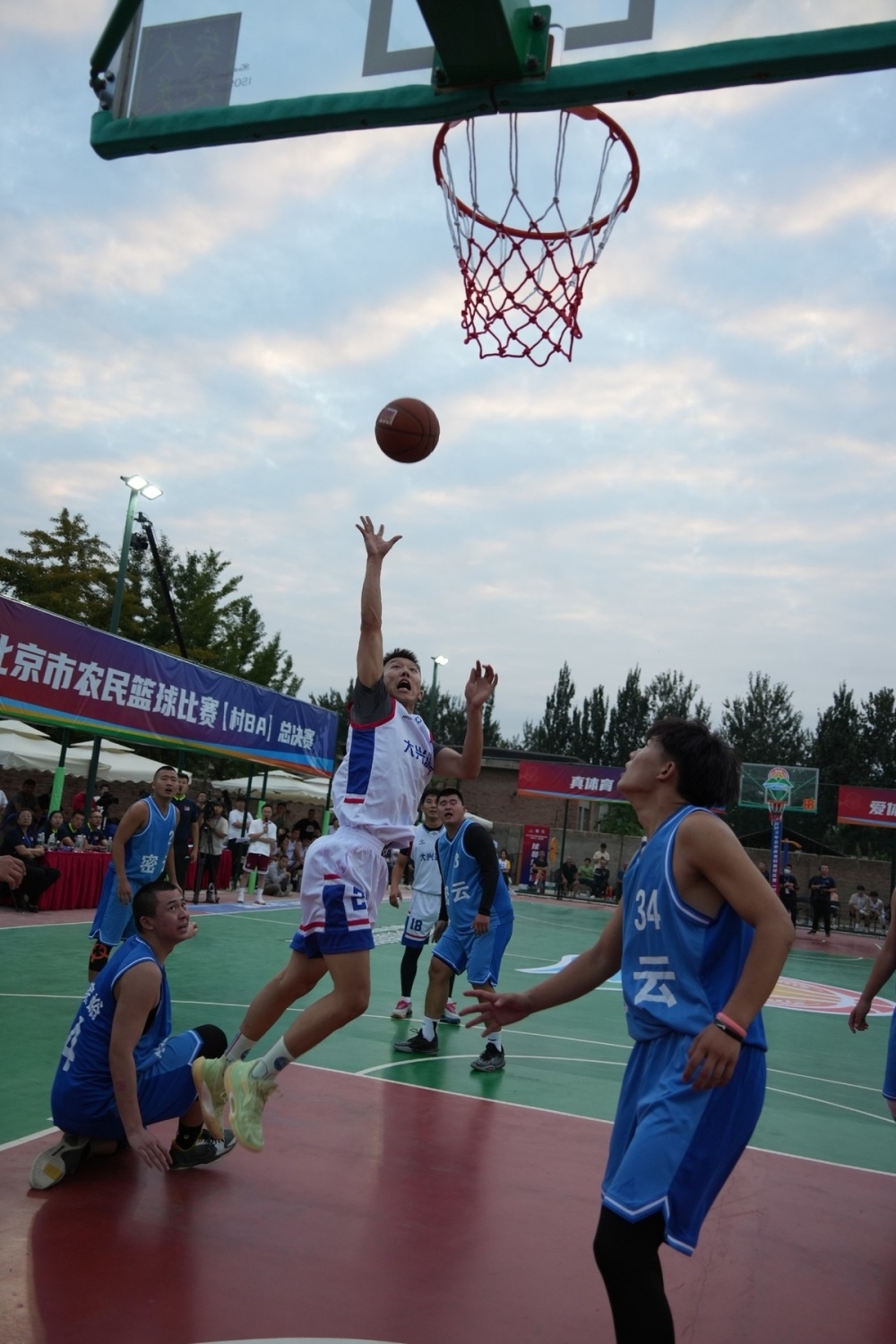 九游网游官网-民间篮球组织推动基层赛事蓬勃发展
